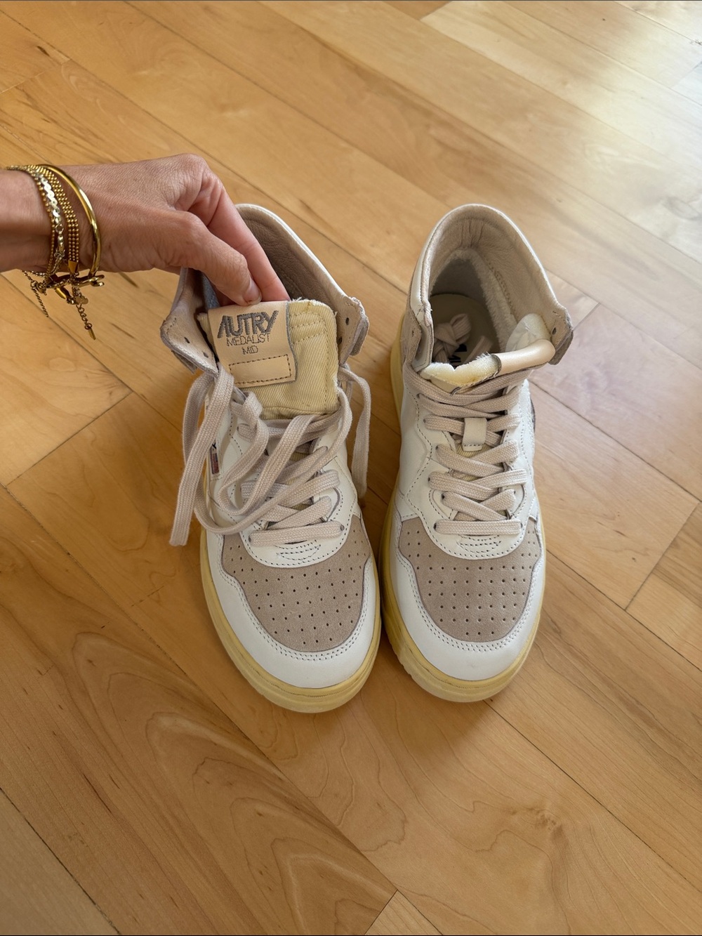 Autry High-Top Women's Sneakers in Beige and Cream- never been warn!